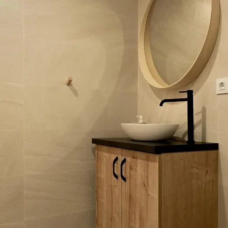 Esc - Loft Comodos Y Espaciosos Estudios Cercanos A Estacion Joaquin Sorolla *