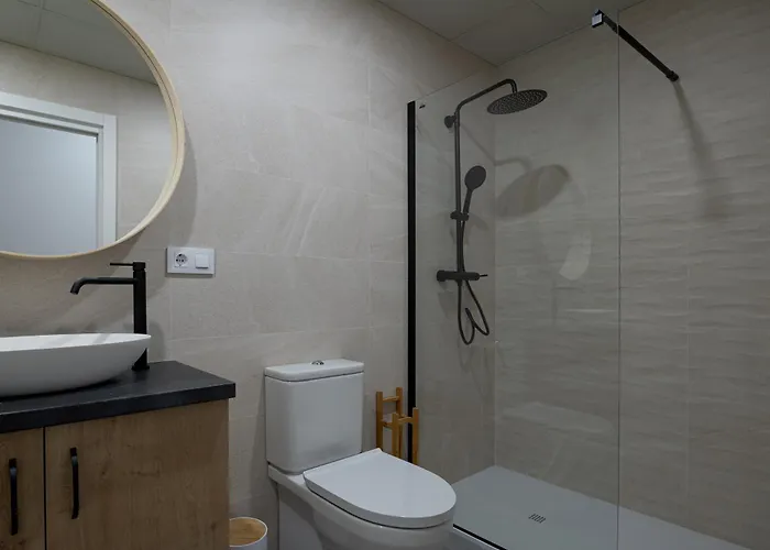 아파트 Esc - Loft Comodos Y Espaciosos Estudios Cercanos A Estacion Joaquin Sorolla *