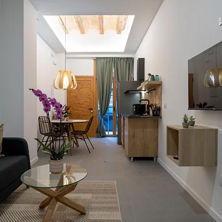 Esc - Loft Comodos Y Espaciosos Estudios Cercanos A Estacion Joaquin Sorolla Apartman Valencia