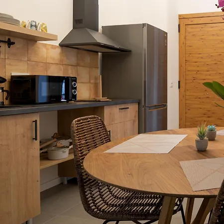Esc - Loft Comodos Y Espaciosos Estudios Cercanos A Estacion Joaquin Sorolla Apartman *