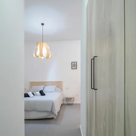 Apartman Esc - Loft Comodos Y Espaciosos Estudios Cercanos A Estacion Joaquin Sorolla
