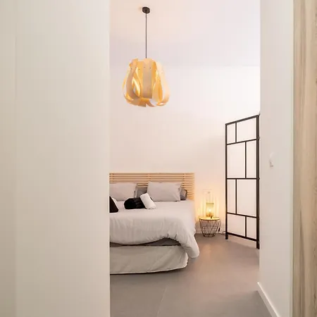Apartman Esc - Loft Comodos Y Espaciosos Estudios Cercanos A Estacion Joaquin Sorolla *