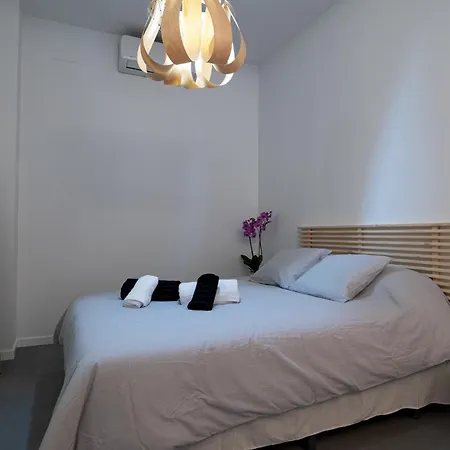 Apartman Esc - Loft Comodos Y Espaciosos Estudios Cercanos A Estacion Joaquin Sorolla Valencia
