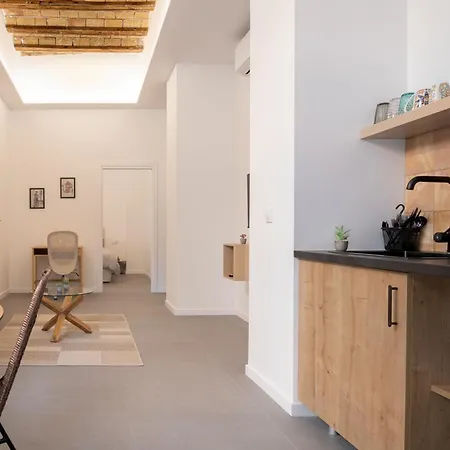 Esc - Loft Comodos Y Espaciosos Estudios Cercanos A Estacion Joaquin Sorolla Apartman